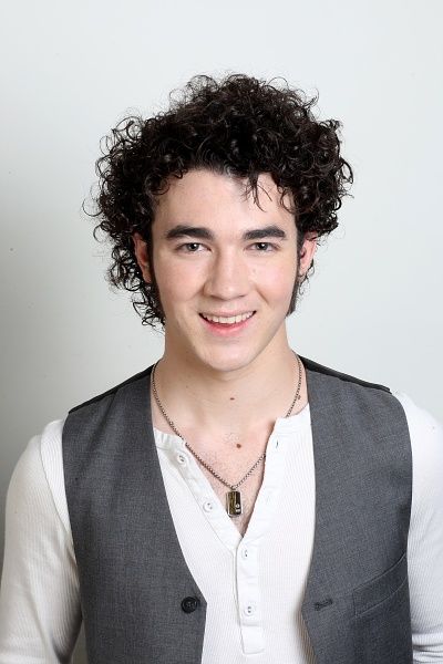 kevinjonaswhite.jpg